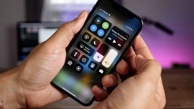 若尔盖苹果手机维修分享iPhone 12信号差怎么办 